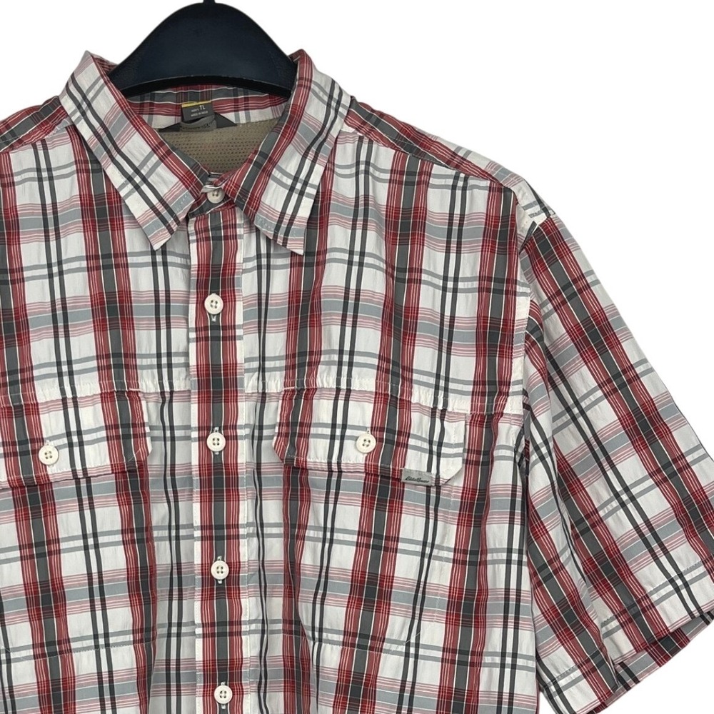 Eddie Bauer TRAVEX Mens LT Large TALL Short Sleeve Hiking Shirt Red Plaid 0745